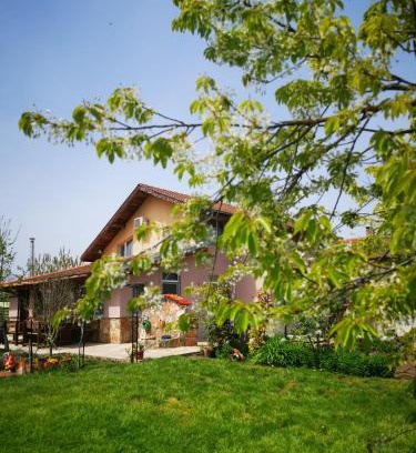 Ezerets House | Guest House Ezerets