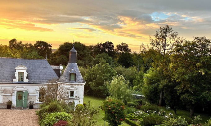 Savennieres House | Guest house in a 17th century property