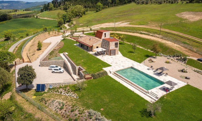 Volterra House | Guest House in Volterra with 3 bedrooms sleeps 6