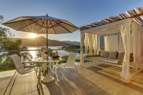 Florianopolis House | Guest House Isadora Duncan