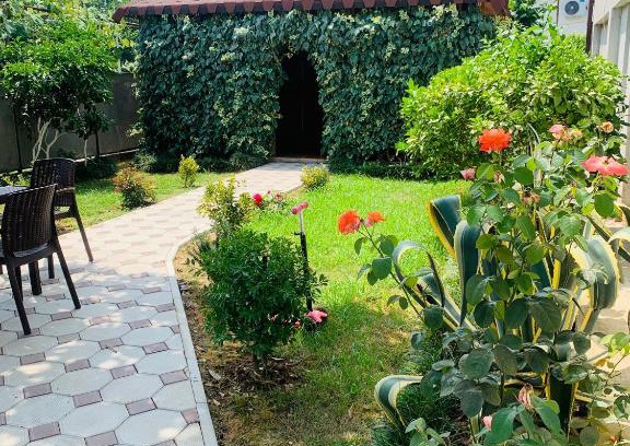 Gudauta House | Guest House Mari