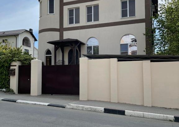Gelendzhik House | Guest House on Molodezhnaya Street
