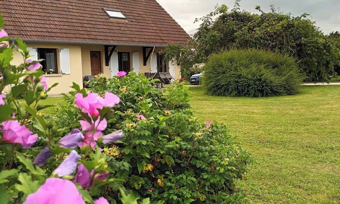 Saillenard Bed & Breakfast | Guest rooms upstairs. Breakfast included.