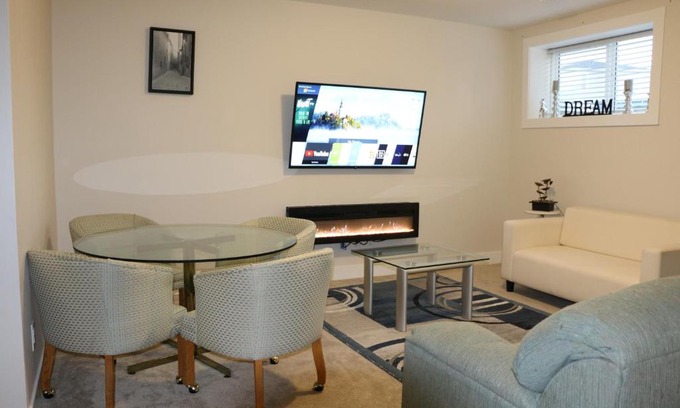 Northwest Calgary Apartment | Guest Suite in Calgary