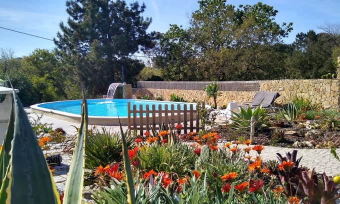 Aiana de Cima House | Guesthouse Casa Anouk, with swimming pool and 5 min from the sea