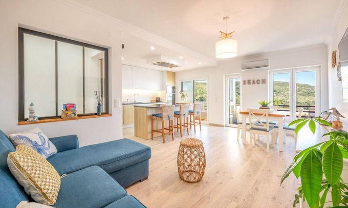 Santana Apartment | GuestReady - Lovely Experience in Sesimbra