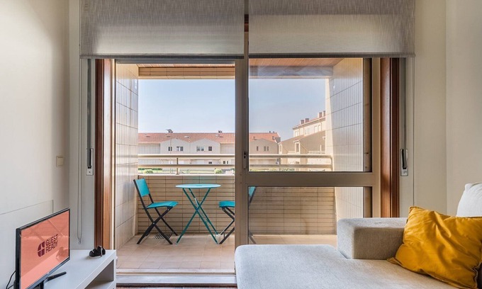 Lavra Apartment | GuestReady - Relaxing Beachside Getaway