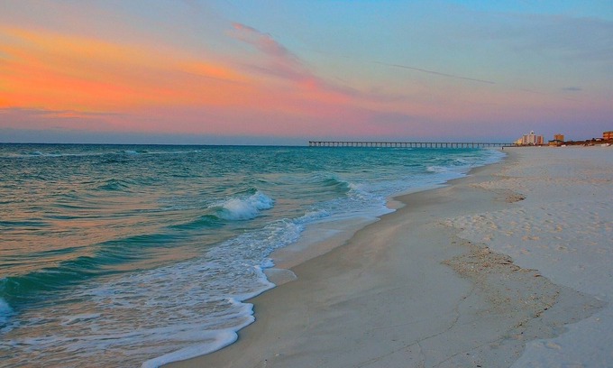 Pensacola Beach Condo | πΎπ¦πππ½π£π ππ₯ Emerald Isle- "My Blue Heaven" 5-Star Reviews/Walk to All