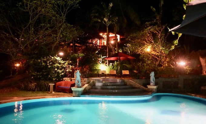 Rangdu Bed & Breakfast | Gunung Paradis Retreat