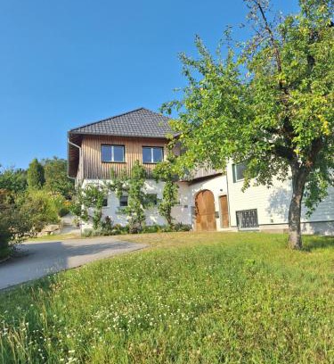 Oepping Apartment | Gut Pecketsberg