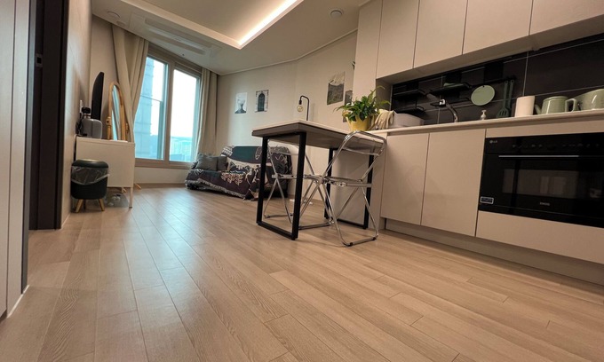 Suyeong-Gu Apartment | Gwanganri bridge view cozy place