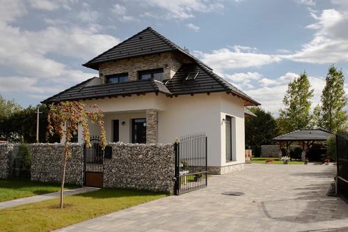 Demjen House | Győri vendégház