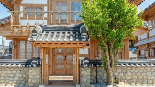 Gyeongju House | Gyeongju Hanokstay Darak
