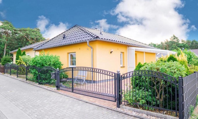 Teupitz House | Häuschen am Waldrand