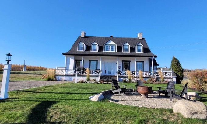 Cap-a-l'Aigle Ski Chalet | Hôtel à la maison - La Grand'Maison de Charlevoix