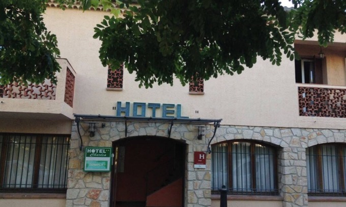 Les Arcs-sur-Argens Hotel | Hôtel Charles