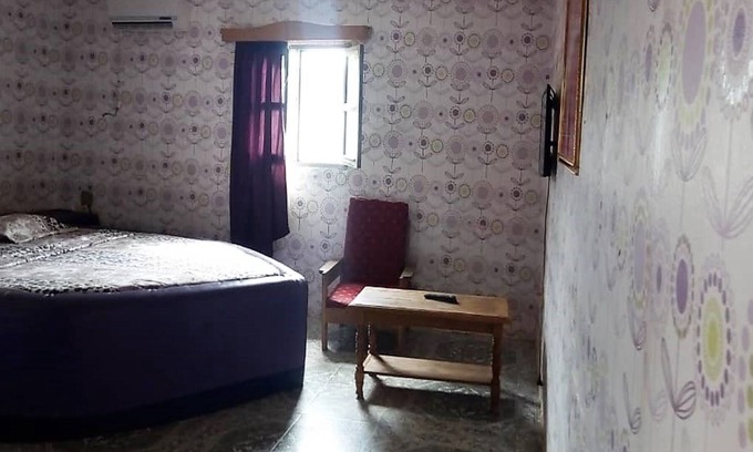 Ouergayou Hotel | Hôtel Ixora Gagnoa