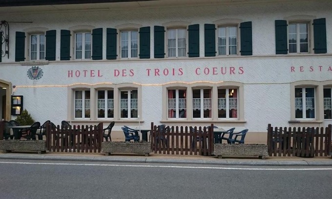 Vaulion Hotel | Hôtel-Restaurant des 3 Coeurs