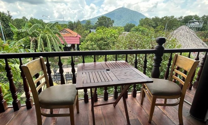 Tay Ninh Cabin | Hương Sen Quán