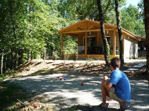 Monclar-de-Quercy Resort | H des Lacs 3p 4 pers