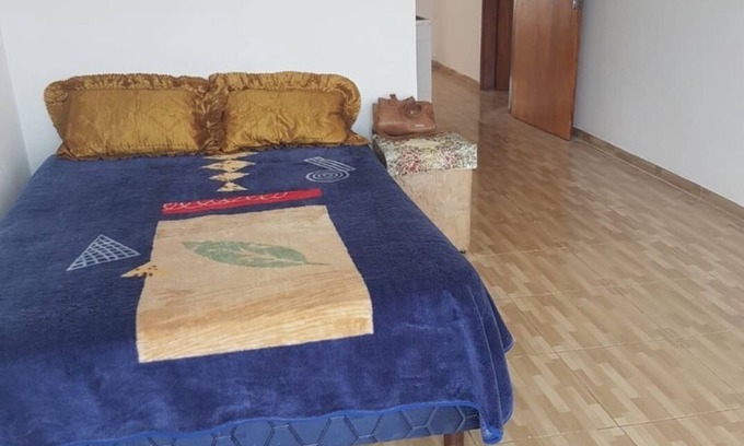 Encarnacion Apartment | Habitación en Alquiler en el Centro de Encarnación con Baño Privado. Wifi Aire