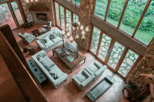 Tumba Vieja Ski Chalet | Hacienda La Perezosa en Cerro Azul