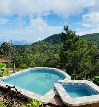 Cerro Azul House | Hacienda Mi Montañita