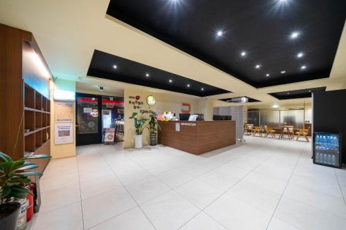 Gunam-ro 8beon-gil Hotel | Haeundae Dongbeck Hotel