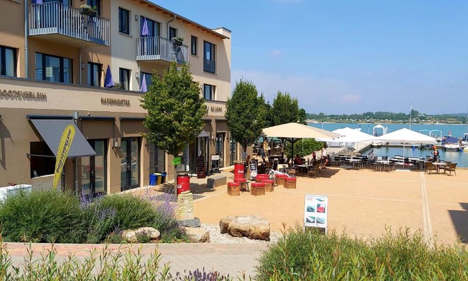 Kahnsdorf Apartment | Hafen 15 - Ihre Ferienwohnung am Hainer See bei Leipzig