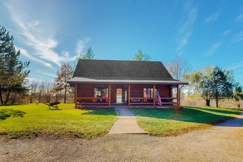 Buffalo Prairie House | Hager Cabin AND Loft
