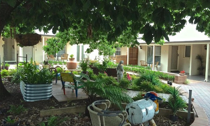 Hahndorf Apartment | Hahndorf Oak Tree Cottages