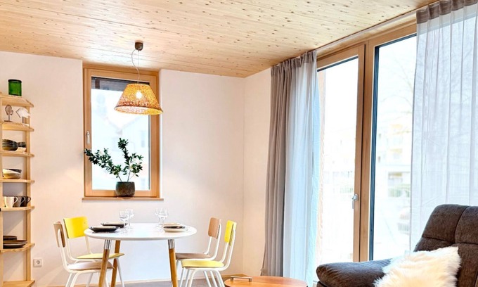 Wasserburg Apartment | Halbinsel52 vacation apartment - your feel-good oasis in Wasserburg on Lake Constance