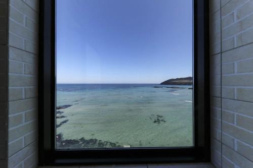 Jocheon House | Hamduk Pungkyungchae Pension