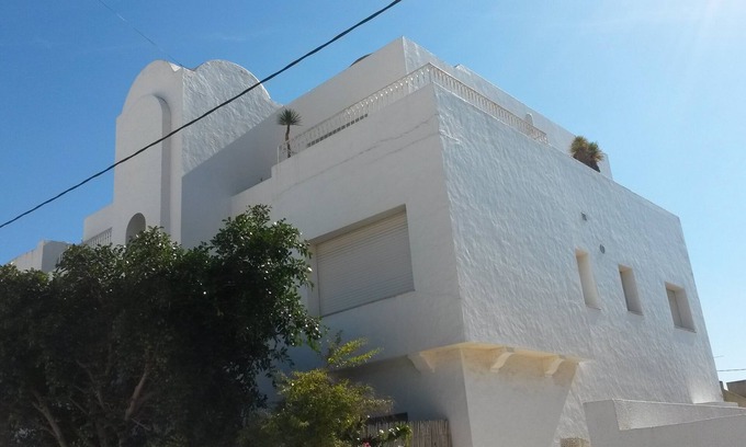 Hammamet Sud Apartment | Hammamet: Large Typical Apartment with beautiful terraces near the sea
