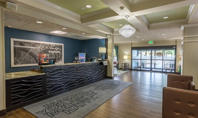 Western Hotel | Hampton Inn Eugene