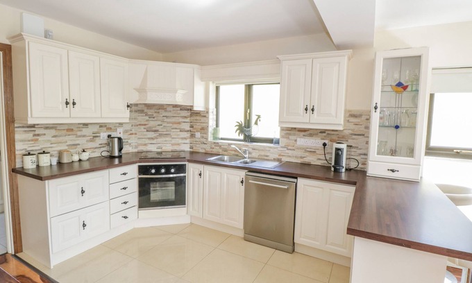Ballymote Cottage | Hannon's Country Farmhouse