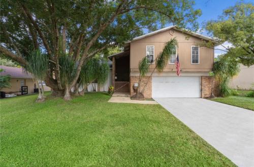 Pine Hills House | Happy Home