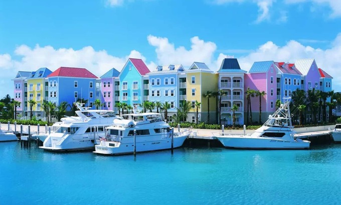 Paradise Island Condo | HARBORSIDE AT ATLANTIS -ONE BEDROOM- ATLANTIS RESORT ACCESS