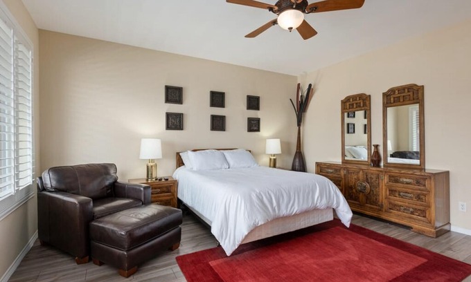 Laguna Vista Villa | Harborside Townhome in Laguna Vista on the Canal