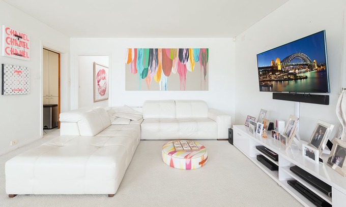 Darling Point Apartment | HARBOUR FRONT SINGLE LEVEL APARTMENT
