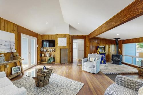 Fort Bragg House | Hare Creek Haven