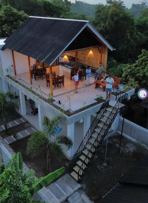 Bayan Hotel | Harmony hill