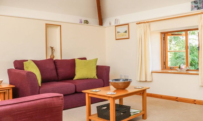 Torrington Cottage | HARTLAND VIEW, character holiday cottage in Great Torrington