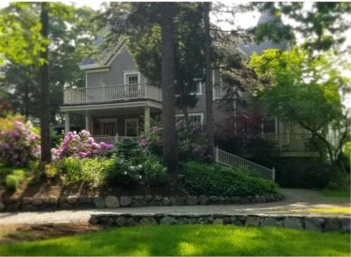 Piety Corner House | Harvard House-The Gathering Place
