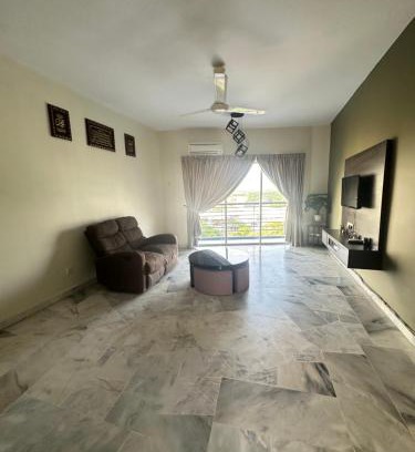Baharu Apartment | Hasnah homestay marina view villas