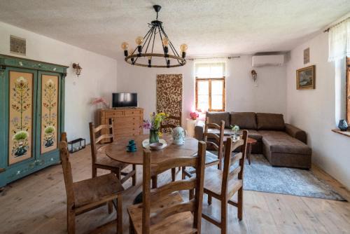 Lisnice Apartment | Hastrmanův Mlýn