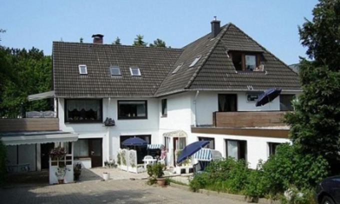 Bad St. Peter-Ording Apartment | Haus Dünenhase