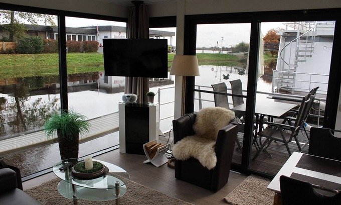 Bad Bederkesa Apartment | Hausboot für 4 Gäste mit 50m² in Bad Bederkesa