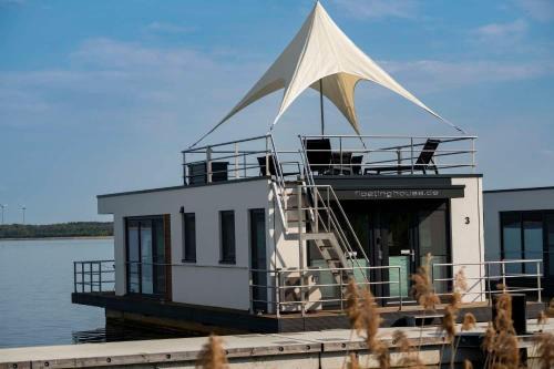Vetschau/Spreewald Boat Rental | Hausboot Neptun - LP3