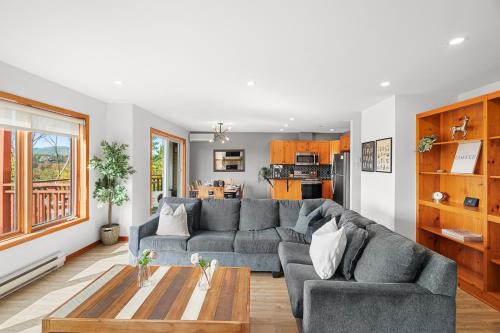 Mont-Tremblant House | Hauts-bois Ski Inout 2brs Wpool Access 197-4